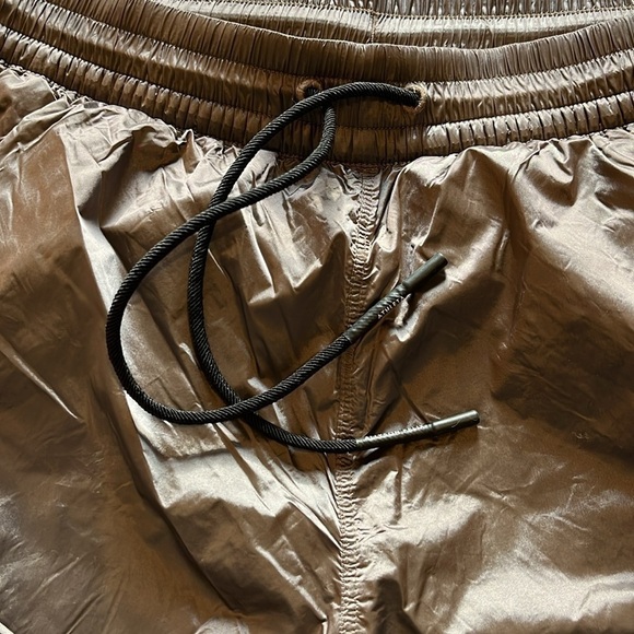 New-Athleta-XS-mauve metallic-Allison Felix. Legend, Luxe track pants. - Picture 9 of 16